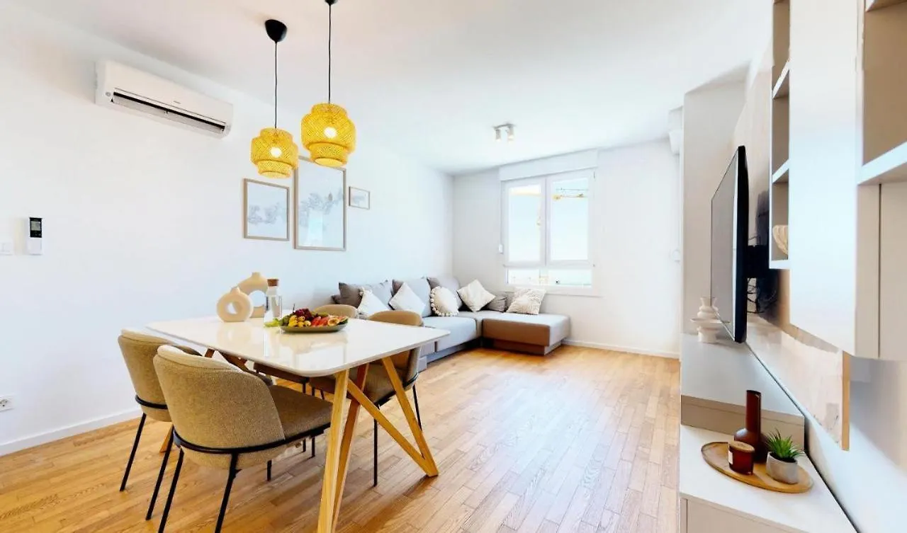 Luxury Apartment With Parking Split Croatia